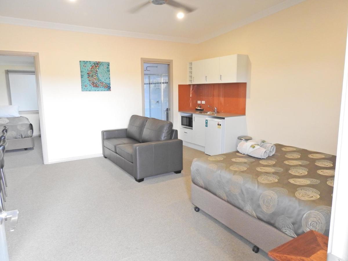 Broken Hill Outback Resort Dış mekan fotoğraf