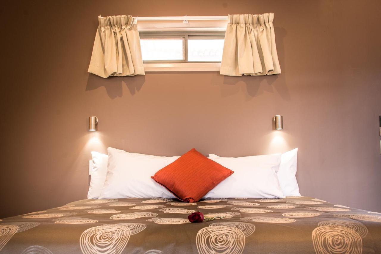 Broken Hill Outback Resort Dış mekan fotoğraf