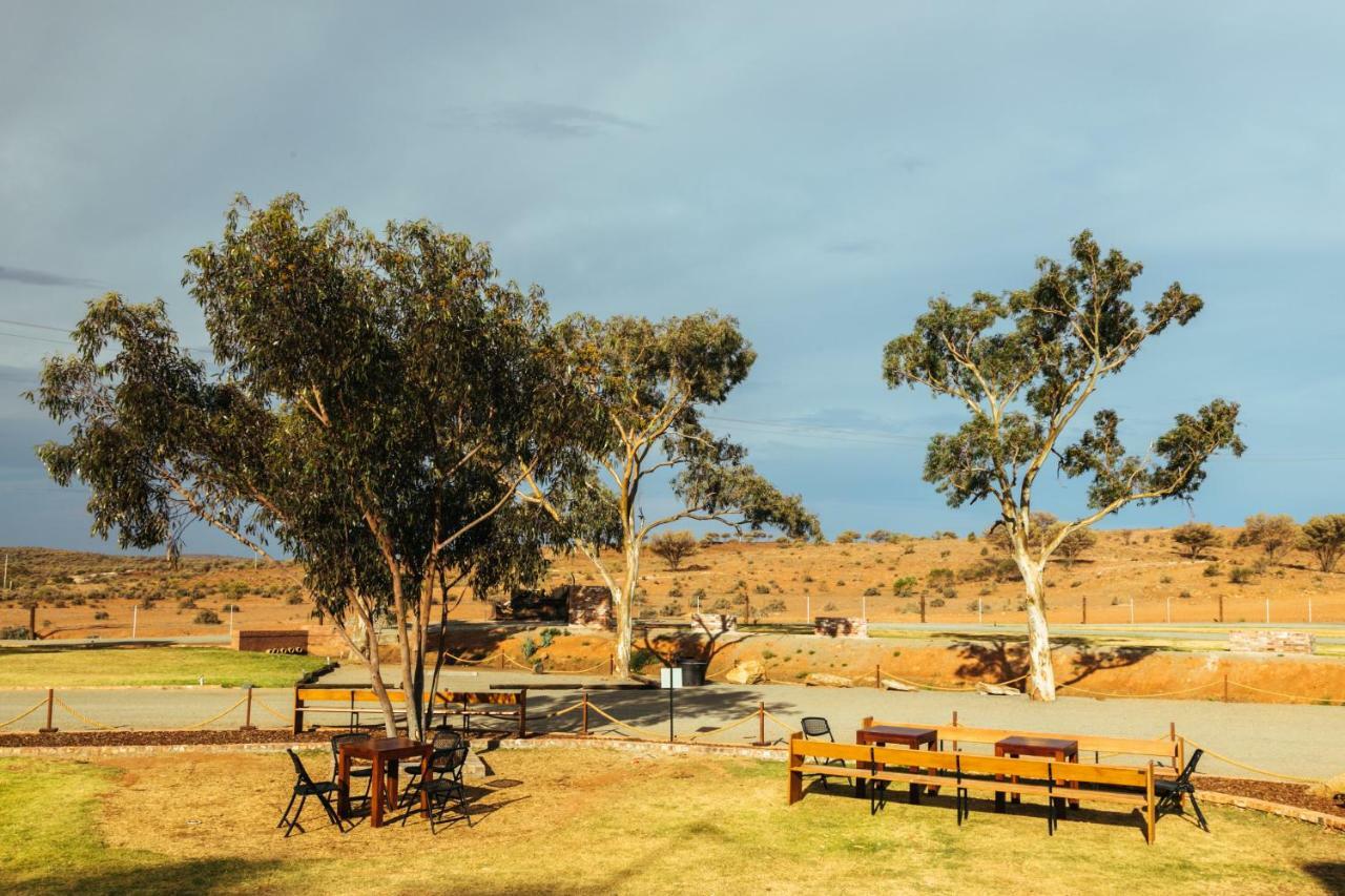 Broken Hill Outback Resort Dış mekan fotoğraf